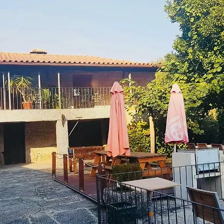 Quinta Dos Mouras Селорику-ди-Башту